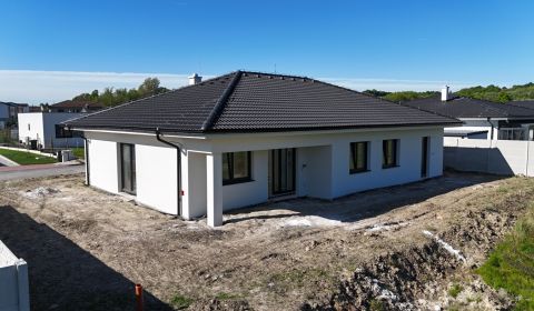 Prodej Rodinný dům, Rodinný dům, Delevarová, Pezinok, Slovensko