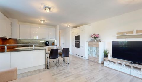 4-Zimmer-Wohnung im Neubau Slnečnice Viladomy, Bežová-Straße