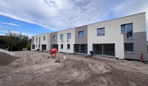Prodej Rodinný dům, Rodinný dům, Senec, Slovensko