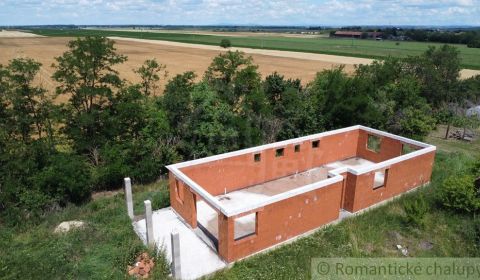 Prodej Rodinný dům, Rodinný dům, Komárno, Slovensko
