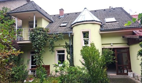 Prodej Rodinný dům, Rodinný dům, M.R,Štefánika, Žarnovica, Slovensko