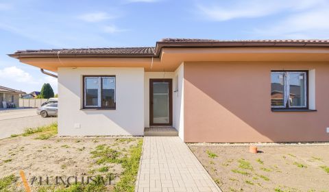Prodej Rodinný dům, Rodinný dům, Ovocný sad, Dunajská Streda, Slovensk