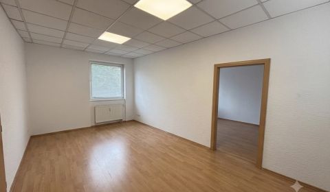 Pronájem Kancelářské prostory, Kancelářské prostory, Huszova, Poprad, 