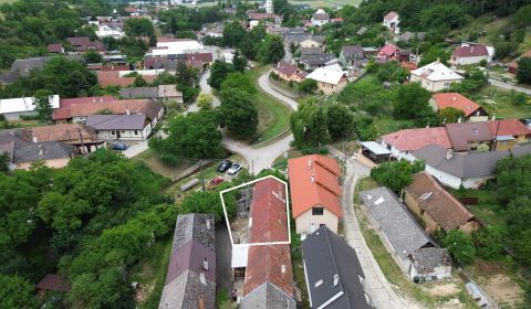 Prodej Rodinný dům, Rodinný dům, Nové Mesto nad Váhom, Slovensko