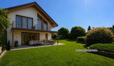 Prodej Rodinný dům, Rodinný dům, Jesenná, Banská Bystrica, Slovensko