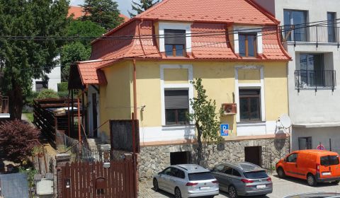 Prodej Rodinný dům, Rodinný dům, Jaskový rad, Bratislava - Nové Mesto,