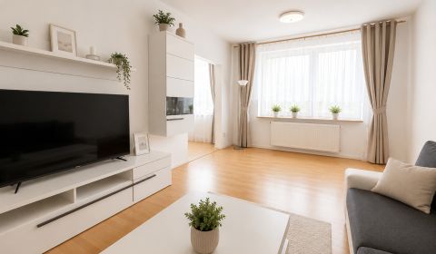 Prodej Byt 3+1, Byt 3+1, Stred, Považská Bystrica, Slovensko