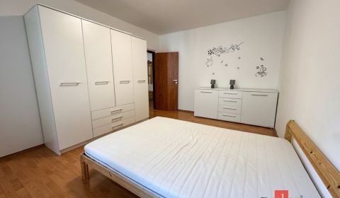 Prodej Byt 2+1, Žiar nad Hronom, Slovensko