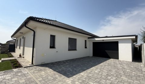 Prodej Rodinný dům, Rodinný dům, Zlaté Moravce, Slovensko