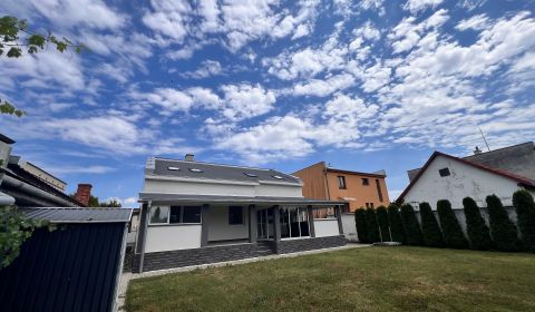 Prodej Rodinný dům, Rodinný dům, Cintorínska, Levice, Slovensko