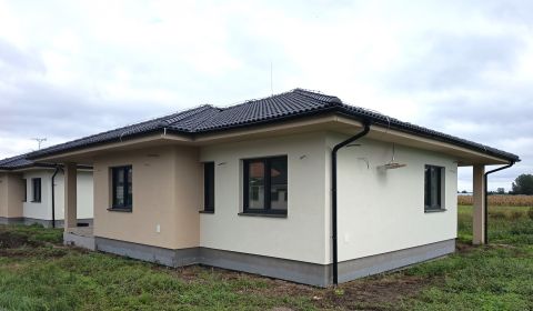 Prodej Rodinný dům, Rodinný dům, Komárno, Slovensko