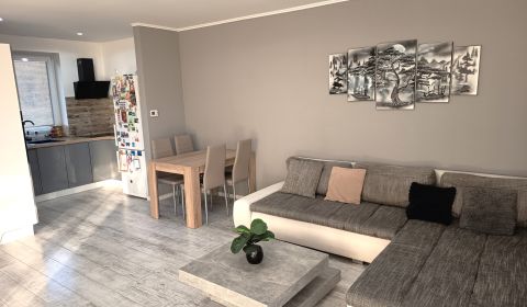 Prodej Rodinný dům, Rodinný dům, Komárno, Slovensko