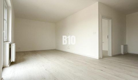 Prodej Byt 2+1, Byt 2+1, Bánovce nad Bebravou, Slovensko