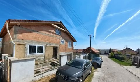 Prodej Rodinný dům, Rodinný dům, Lehárová 2, Nitra, Slovensko