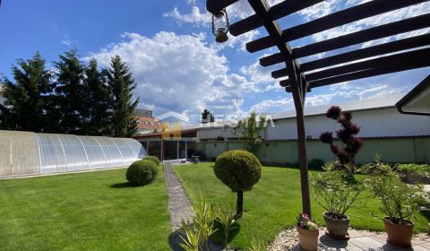 Prodej Rodinný dům, Rodinný dům, Senica, Slovensko