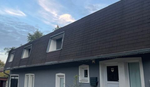 Pronájem Rodinný dům, Pezinok, Slovensko