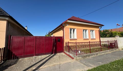 Prodej Rodinný dům, Rodinný dům, Nitra, Slovensko
