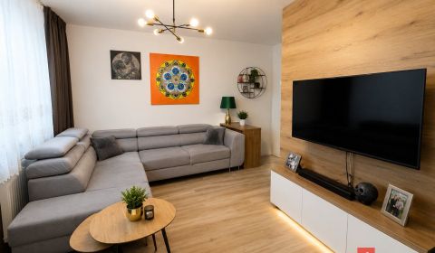 Prodej Byt 1+1, Banská Bystrica, Slovensko