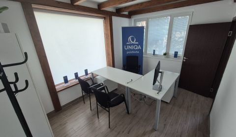 Pronájem Kancelářské prostory, Kancelářské prostory, Šafárikova, Senec