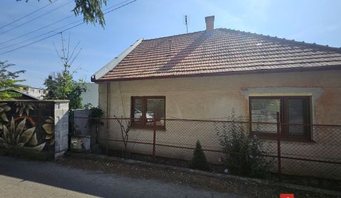 Prodej Rodinný dům, Nitra, Slovensko