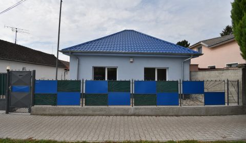 Pronájem Prostory pro obchod, Prostory pro obchod, Dlhoveská, Šaľa, Sl