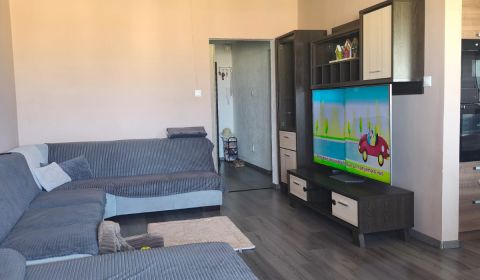 Pronájem Byt 3+1, Byt 3+1, Nábrežná, Nové Zámky, Slovensko