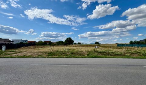 Prodej Pozemky - bydlení, Pozemky - bydlení, Nitra, Slovensko