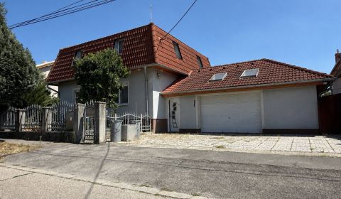 Prodej Rodinný dům, Rodinný dům, Zlaté Moravce, Slovensko