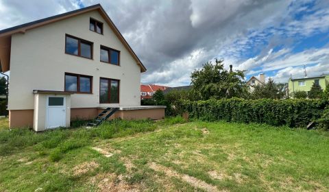Prodej Rodinný dům, Rodinný dům, Bernolákova, Malacky, Slovensko