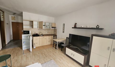 Prodej Byt 1+1, Nitra, Slovensko