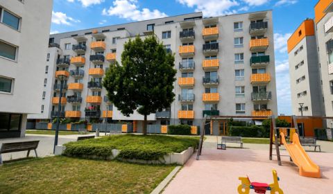 Prodej Byt 2+1, Byt 2+1, Pri Hrubej lúke, Bratislava - Dúbravka, Slove