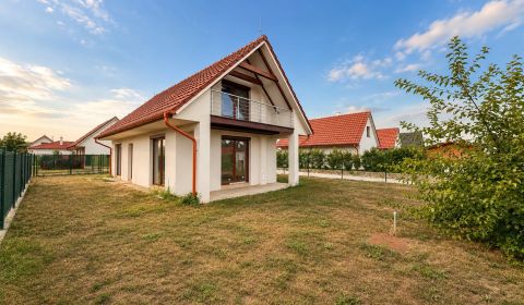 Prodej Rodinný dům, Rodinný dům, Senec, Slovensko