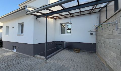 Prodej Rodinný dům, Rodinný dům, Senec, Slovensko