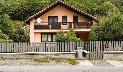 Prodej Rodinný dům, Rodinný dům, Banská Bystrica, Slovensko