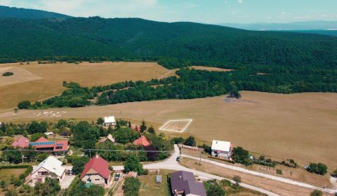 Prodej Pozemky - bydlení, Pozemky - bydlení, Topoľčany, Slovensko