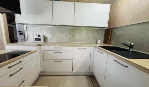 Prodej Byt 3+1, Byt 3+1, Haburská, Bratislava - Ružinov, Slovensko