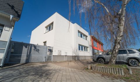 Prodej Rodinný dům, Rodinný dům, Bratislavská, Pezinok, Slovensko