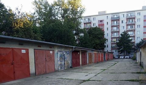 Prodej Garáže, Garáže, Haburská, Bratislava - Ružinov, Slovensko