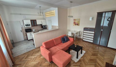 Prodej Byt 2+1, Byt 2+1, Obchodná, Bratislava - Staré Mesto, Slovensko