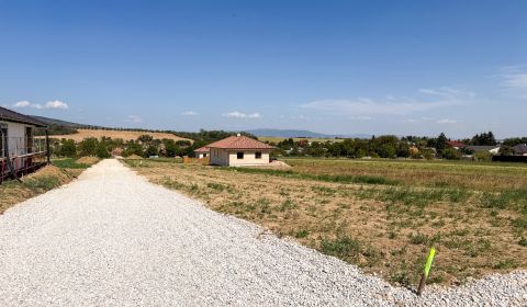 Prodej Pozemky - bydlení, Pozemky - bydlení, Nitra, Slovensko