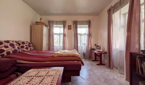 Prodej Rodinný dům, Rodinný dům, 55, Banská Bystrica, Slovensko