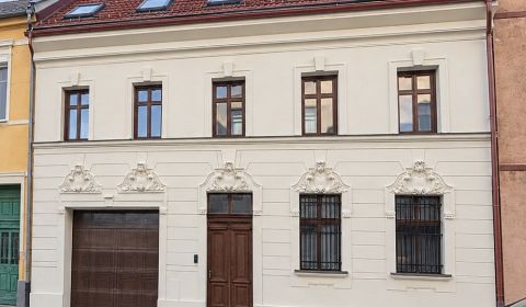Prodej Byt 4+1, Byt 4+1, Čajakova, Bratislava - Staré Mesto, Slovensko