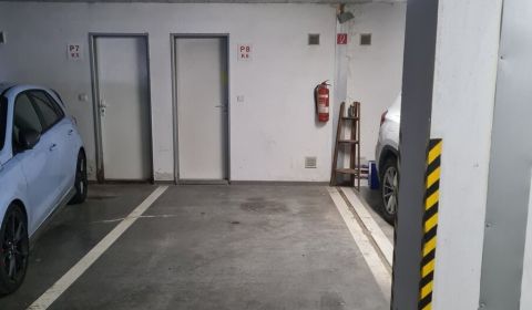 Prodej Garáže, Garáže, Horská, Bratislava - Rača, Slovensko