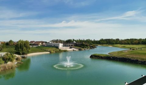 Pronájem Byt 2+1, Byt 2+1, Golfová, Senec, Slovensko