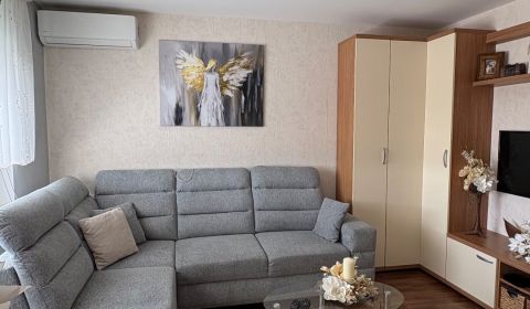 Prodej Byt 3+1, Byt 3+1, Levice, Slovensko