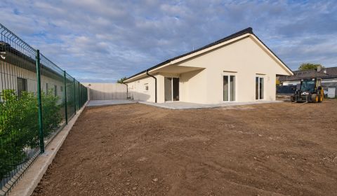 Prodej Rodinný dům, Rodinný dům, Orolská, Nitra, Slovensko