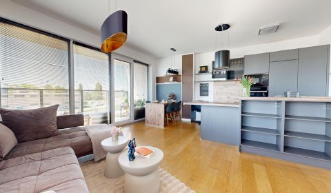 Prodej Byt 3+1, Byt 3+1, Súkennícka, Bratislava - Staré Mesto, Slovens