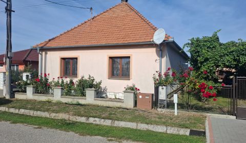 Prodej Rodinný dům, Rodinný dům, Nitra, Slovensko