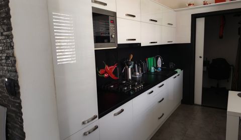 Prodej Byt 3+1, Byt 3+1, Hviezdoslavova , Topoľčany, Slovensko