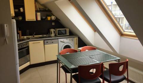 Byt 2+1, Medená, pronájem, Bratislava - Staré Mesto, Slovensko
